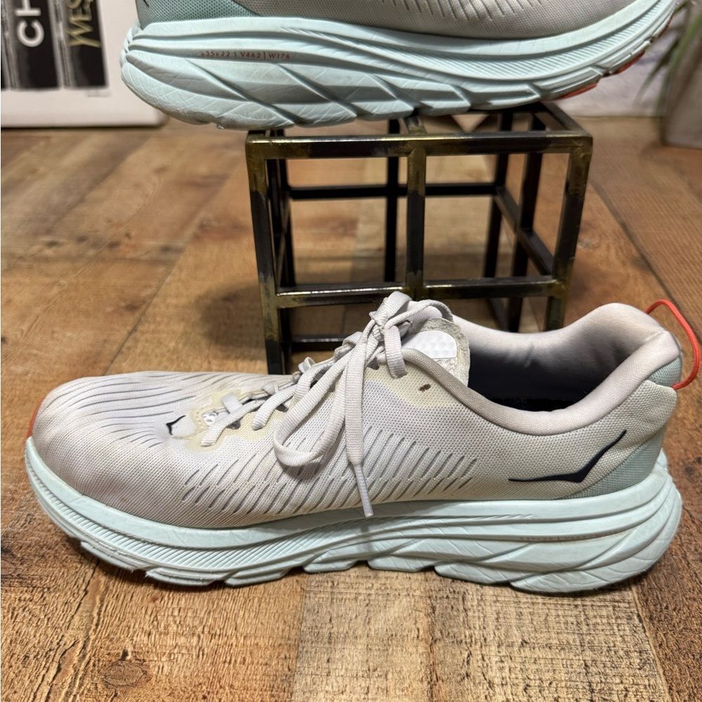 Hoka One One Rincon 3 Walking Running Sneakers Shoes Women's 8B - Picture 9 of 13